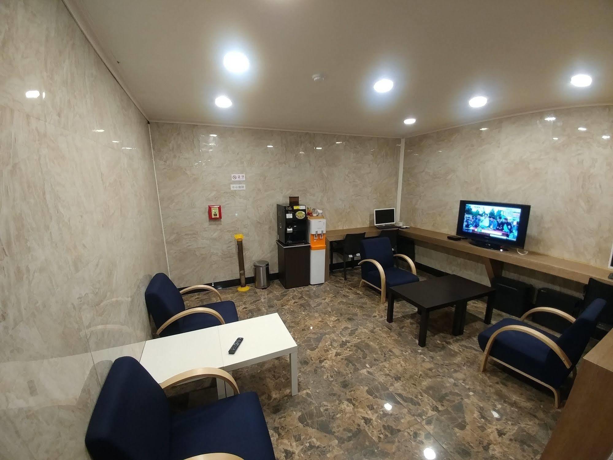 I.Y Hotel Suwon Exteriér fotografie