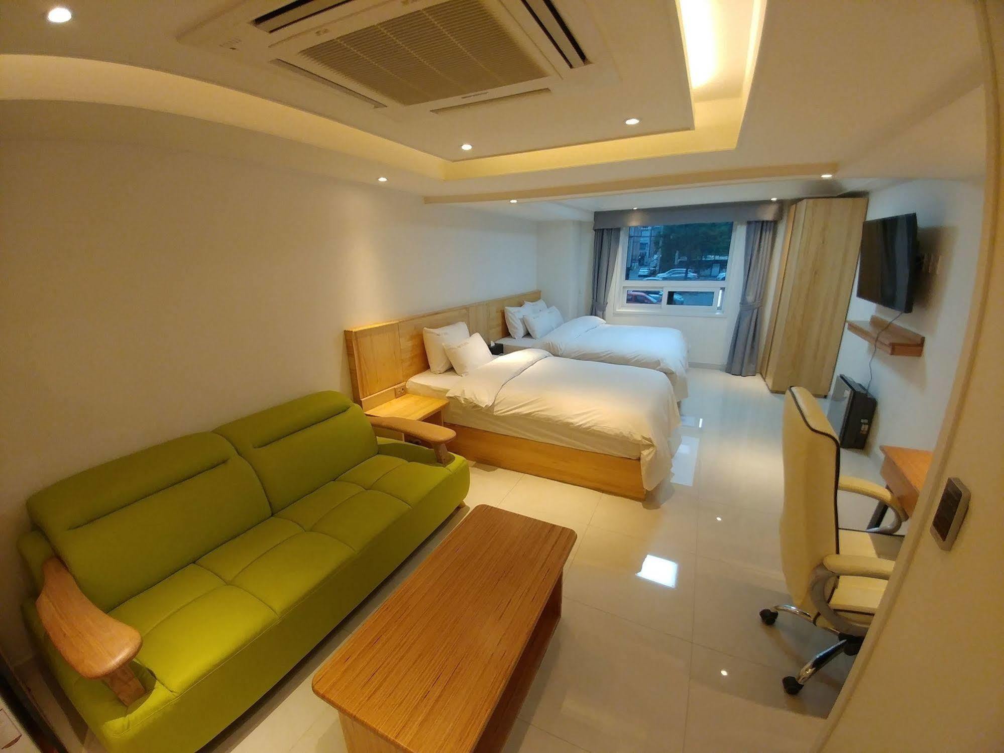 I.Y Hotel Suwon Exteriér fotografie