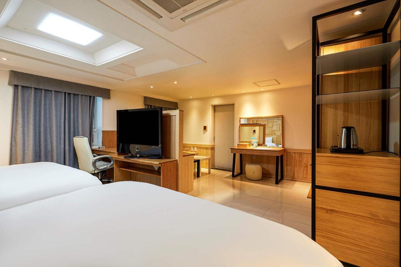 I.Y Hotel Suwon Exteriér fotografie