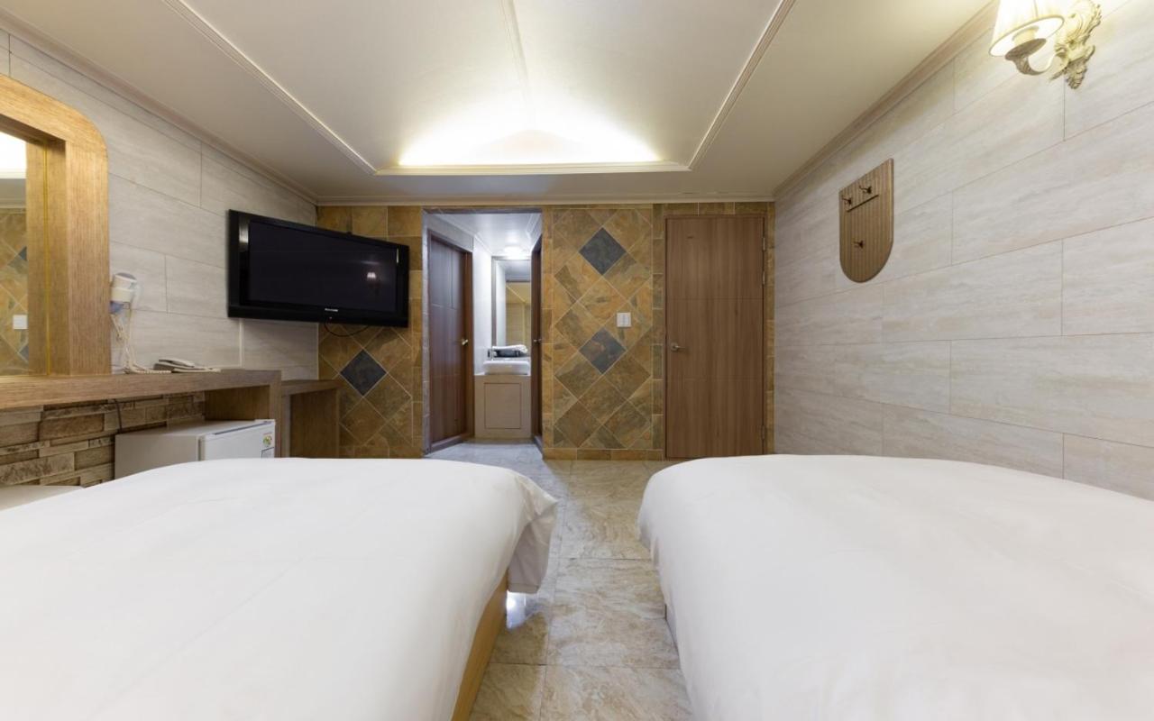 I.Y Hotel Suwon Exteriér fotografie