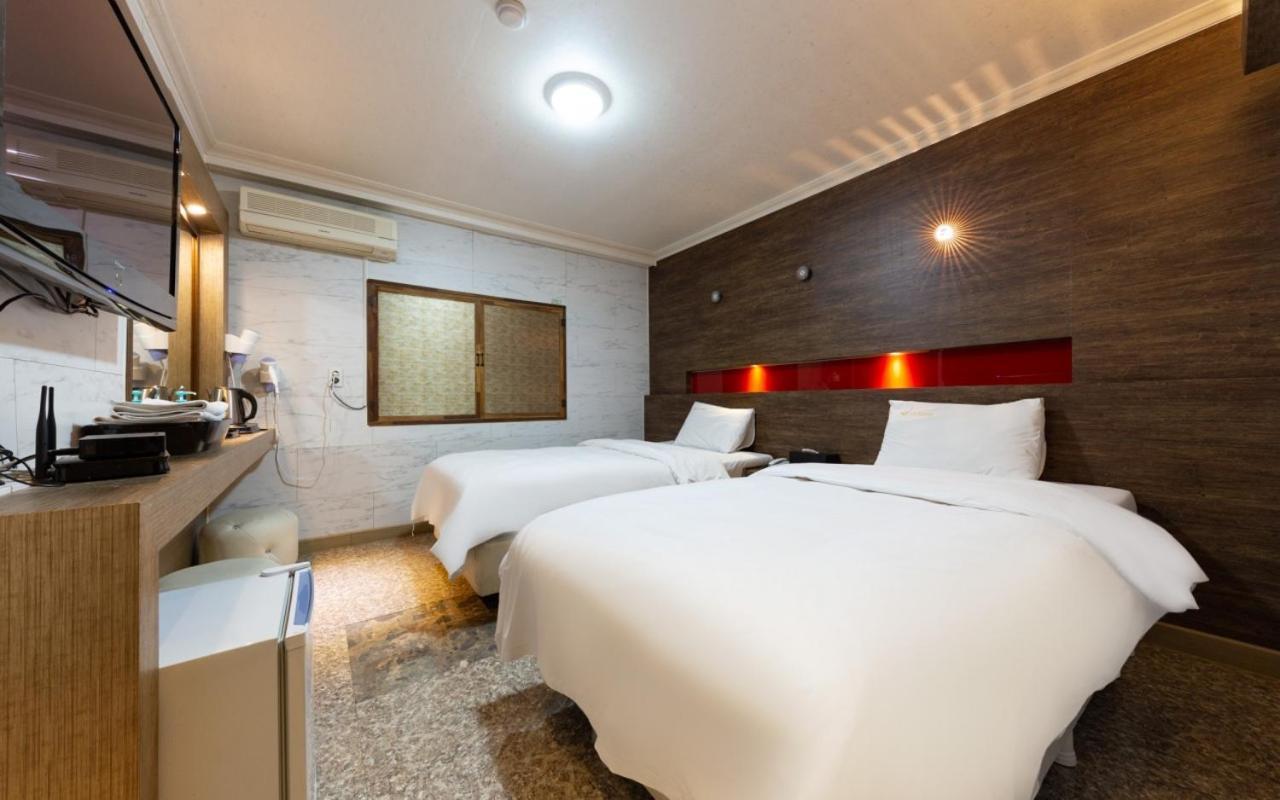 I.Y Hotel Suwon Exteriér fotografie